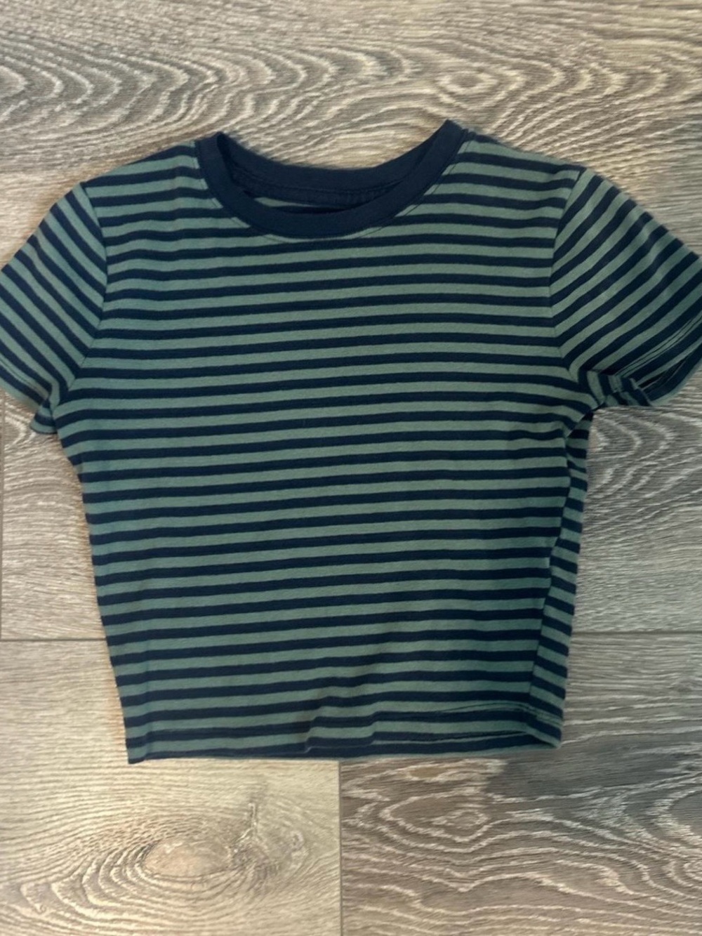 Hollister Navy & Green Striped Crop Tee